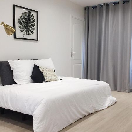 New Apartment In The Heart Of Le Marais Paris Exterior foto