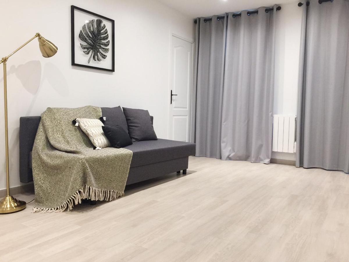 New Apartment In The Heart Of Le Marais Paris Exterior foto