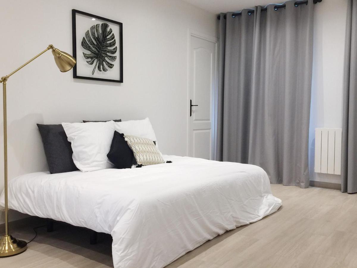 New Apartment In The Heart Of Le Marais Paris Exterior foto